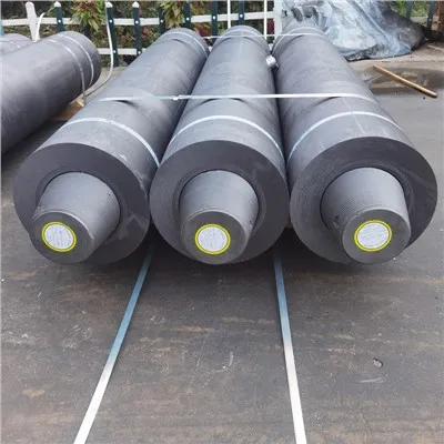 Grafiittilohko käsittelyelektrodin jälkeen